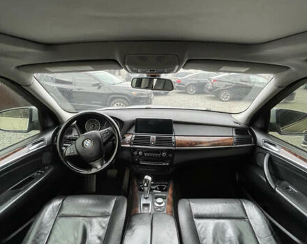 Серый БМВ Х5, объемом двигателя 2.98 л и пробегом 274 тыс. км за 9600 $, фото 10 на Automoto.ua