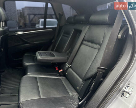 Серый БМВ Х5, объемом двигателя 3 л и пробегом 257 тыс. км за 11999 $, фото 40 на Automoto.ua