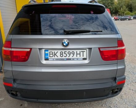Серый БМВ Х5, объемом двигателя 3 л и пробегом 270 тыс. км за 17500 $, фото 5 на Automoto.ua