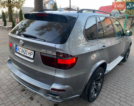 Серый БМВ Х5, объемом двигателя 3 л и пробегом 375 тыс. км за 11200 $, фото 14 на Automoto.ua