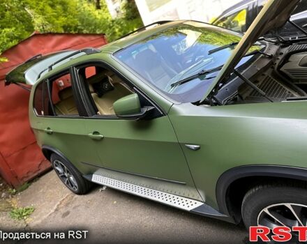 Серый БМВ Х5, объемом двигателя 4.8 л и пробегом 303 тыс. км за 14000 $, фото 5 на Automoto.ua