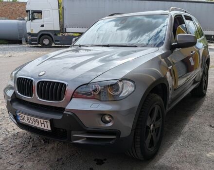 Серый БМВ Х5, объемом двигателя 3 л и пробегом 270 тыс. км за 17500 $, фото 2 на Automoto.ua