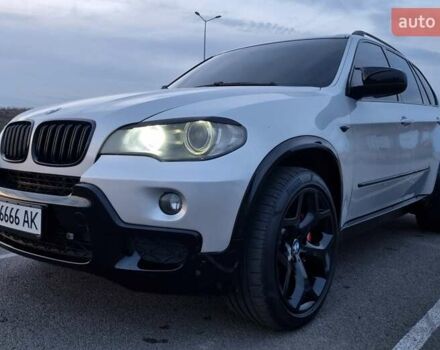 Серый БМВ Х5, объемом двигателя 3 л и пробегом 290 тыс. км за 19999 $, фото 8 на Automoto.ua