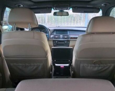 Серый БМВ Х5, объемом двигателя 4.8 л и пробегом 145 тыс. км за 12700 $, фото 3 на Automoto.ua