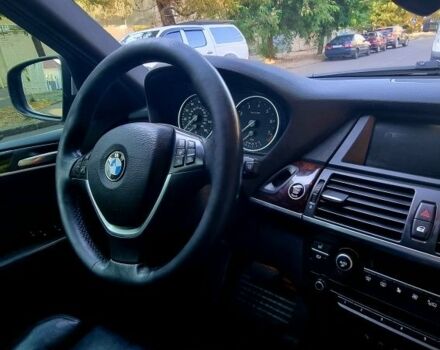 Серый БМВ Х5, объемом двигателя 3 л и пробегом 370 тыс. км за 8900 $, фото 3 на Automoto.ua