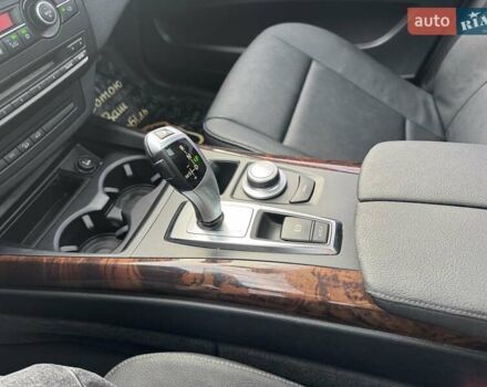 Сірий БМВ Х5, об'ємом двигуна 3 л та пробігом 240 тис. км за 10900 $, фото 5 на Automoto.ua