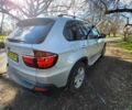 Серый БМВ Х5, объемом двигателя 3 л и пробегом 358 тыс. км за 6800 $, фото 3 на Automoto.ua
