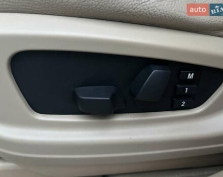 Серый БМВ Х5, объемом двигателя 3 л и пробегом 335 тыс. км за 14000 $, фото 13 на Automoto.ua