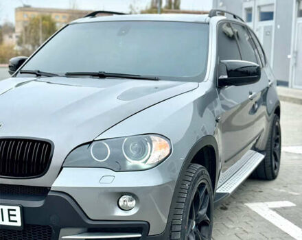 Серый БМВ Х5, объемом двигателя 3 л и пробегом 281 тыс. км за 12800 $, фото 10 на Automoto.ua