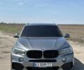 Сірий БМВ Х5, об'ємом двигуна 3 л та пробігом 145 тис. км за 22000 $, фото 1 на Automoto.ua