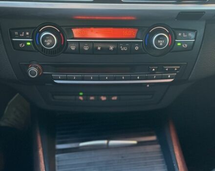 Серый БМВ Х5, объемом двигателя 4.8 л и пробегом 197 тыс. км за 12000 $, фото 23 на Automoto.ua