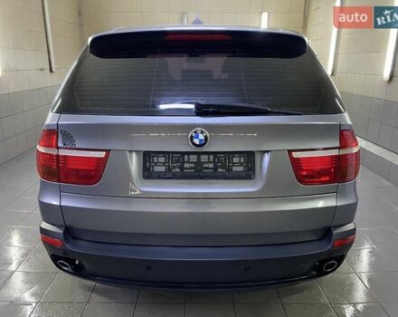 Серый БМВ Х5, объемом двигателя 3 л и пробегом 200 тыс. км за 13999 $, фото 4 на Automoto.ua