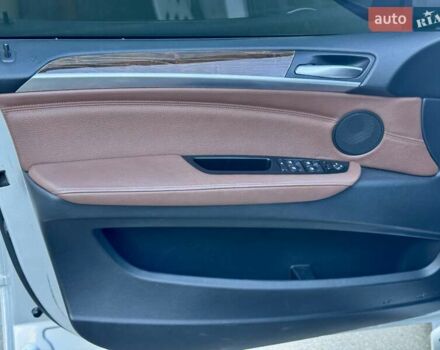 Серый БМВ Х5, объемом двигателя 3 л и пробегом 187 тыс. км за 9750 $, фото 8 на Automoto.ua