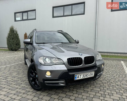 Серый БМВ Х5, объемом двигателя 3 л и пробегом 283 тыс. км за 13950 $, фото 3 на Automoto.ua