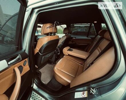 Серый БМВ Х5, объемом двигателя 2.99 л и пробегом 278 тыс. км за 17800 $, фото 11 на Automoto.ua