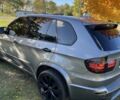 Серый БМВ Х5, объемом двигателя 4.8 л и пробегом 197 тыс. км за 12000 $, фото 4 на Automoto.ua