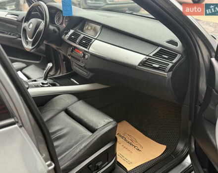 Серый БМВ Х5, объемом двигателя 3 л и пробегом 235 тыс. км за 17500 $, фото 21 на Automoto.ua