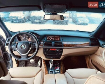Сірий БМВ Х5, об'ємом двигуна 3 л та пробігом 428 тис. км за 13500 $, фото 8 на Automoto.ua