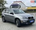Серый БМВ Х5, объемом двигателя 2.79 л и пробегом 174 тыс. км за 15500 $, фото 3 на Automoto.ua