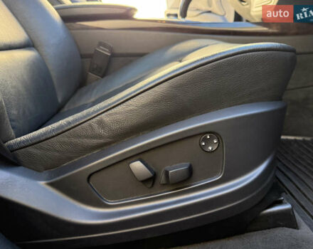 Сірий БМВ Х5, об'ємом двигуна 3 л та пробігом 260 тис. км за 11700 $, фото 48 на Automoto.ua