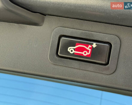 Сірий БМВ Х5, об'ємом двигуна 3 л та пробігом 260 тис. км за 11700 $, фото 60 на Automoto.ua