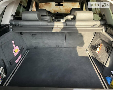 Серый БМВ Х5, объемом двигателя 3 л и пробегом 294 тыс. км за 17500 $, фото 33 на Automoto.ua