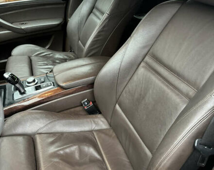 Сірий БМВ Х5, об'ємом двигуна 3 л та пробігом 288 тис. км за 17300 $, фото 11 на Automoto.ua