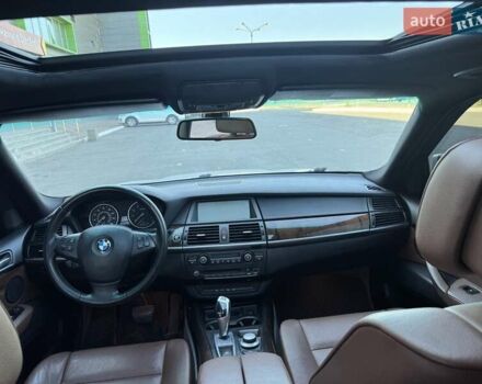 Серый БМВ Х5, объемом двигателя 3 л и пробегом 187 тыс. км за 9750 $, фото 17 на Automoto.ua