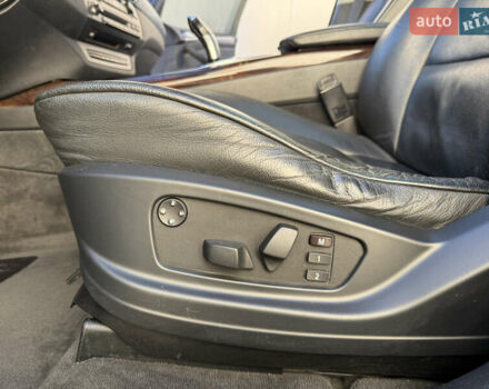 Сірий БМВ Х5, об'ємом двигуна 3 л та пробігом 260 тис. км за 11700 $, фото 38 на Automoto.ua