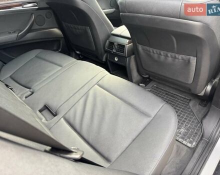 Сірий БМВ Х5, об'ємом двигуна 3 л та пробігом 240 тис. км за 10900 $, фото 27 на Automoto.ua