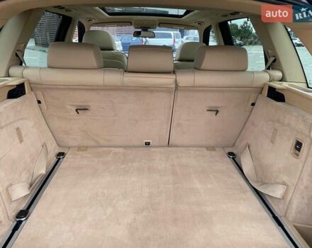 Серый БМВ Х5, объемом двигателя 3 л и пробегом 174 тыс. км за 13800 $, фото 2 на Automoto.ua