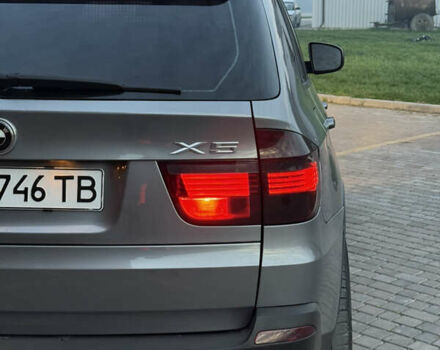 Серый БМВ Х5, объемом двигателя 3 л и пробегом 254 тыс. км за 13999 $, фото 15 на Automoto.ua