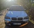 Серый БМВ Х5, объемом двигателя 3 л и пробегом 395 тыс. км за 6600 $, фото 1 на Automoto.ua