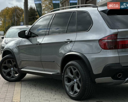 Серый БМВ Х5, объемом двигателя 3 л и пробегом 360 тыс. км за 15750 $, фото 13 на Automoto.ua