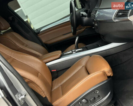 Серый БМВ Х5, объемом двигателя 3 л и пробегом 360 тыс. км за 15750 $, фото 52 на Automoto.ua