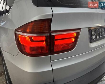 Сірий БМВ Х5, об'ємом двигуна 3 л та пробігом 240 тис. км за 10900 $, фото 68 на Automoto.ua