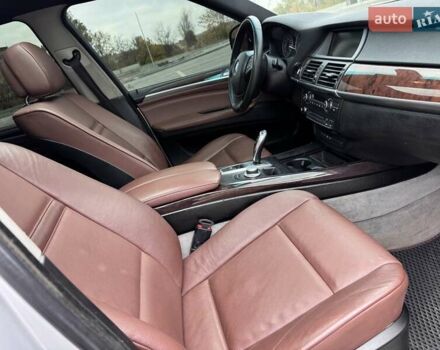 БМВ Х5 2008 в Кривом Роге на Automoto.ua Серый БМВ Х5, объемом двигателя 3 л и пробегом 177 тыс. км за 8950 $, фото 22 на Automoto.ua