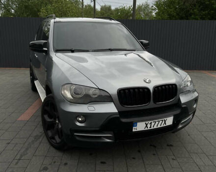 Серый БМВ Х5, объемом двигателя 3 л и пробегом 378 тыс. км за 14000 $, фото 15 на Automoto.ua