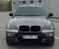 Серый БМВ Х5, объемом двигателя 3 л и пробегом 287 тыс. км за 12700 $, фото 1 на Automoto.ua