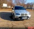 Серый БМВ Х5, объемом двигателя 3 л и пробегом 209 тыс. км за 12800 $, фото 1 на Automoto.ua