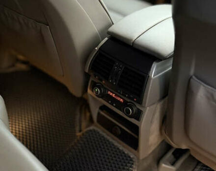 Сірий БМВ Х5, об'ємом двигуна 3 л та пробігом 250 тис. км за 14500 $, фото 18 на Automoto.ua