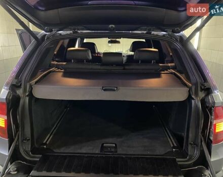 Серый БМВ Х5, объемом двигателя 3 л и пробегом 200 тыс. км за 13999 $, фото 37 на Automoto.ua