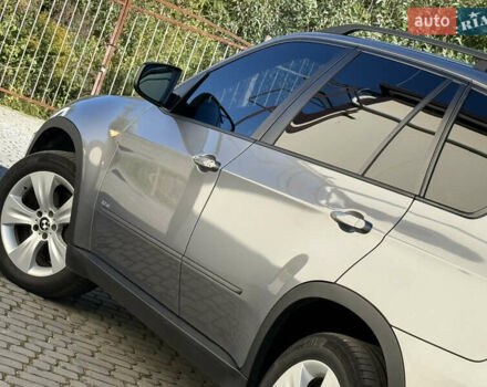 Сірий БМВ Х5, об'ємом двигуна 3 л та пробігом 260 тис. км за 11700 $, фото 25 на Automoto.ua