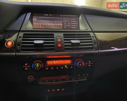 Серый БМВ Х5, объемом двигателя 3 л и пробегом 200 тыс. км за 13999 $, фото 33 на Automoto.ua