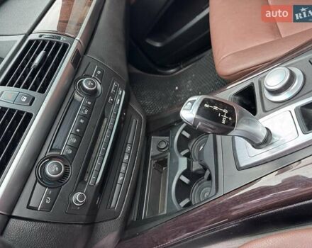 БМВ Х5 2008 в Кривом Роге на Automoto.ua Серый БМВ Х5, объемом двигателя 3 л и пробегом 177 тыс. км за 8950 $, фото 14 на Automoto.ua