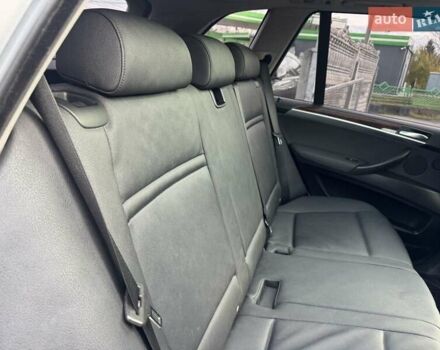 Сірий БМВ Х5, об'ємом двигуна 3 л та пробігом 240 тис. км за 10900 $, фото 28 на Automoto.ua