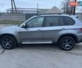 Серый БМВ Х5, объемом двигателя 3 л и пробегом 335 тыс. км за 14000 $, фото 1 на Automoto.ua