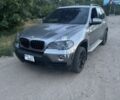 Серый БМВ Х5, объемом двигателя 3 л и пробегом 3 тыс. км за 10000 $, фото 1 на Automoto.ua