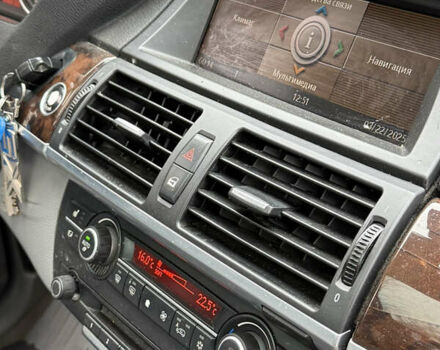 Серый БМВ Х5, объемом двигателя 3 л и пробегом 223 тыс. км за 13499 $, фото 42 на Automoto.ua