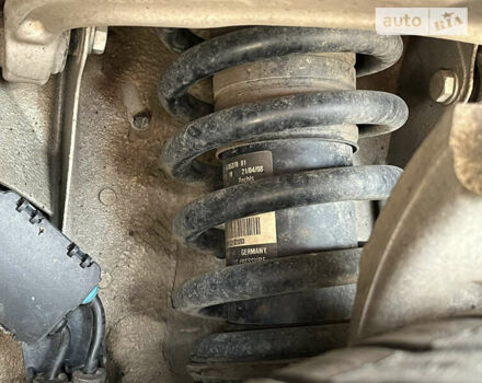 Серый БМВ Х5, объемом двигателя 3 л и пробегом 294 тыс. км за 17500 $, фото 21 на Automoto.ua